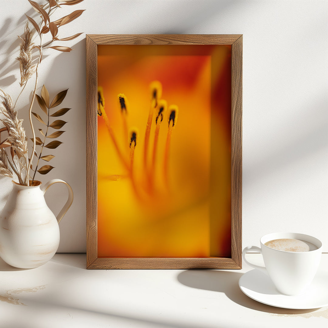 Zuzu - Day Lily - Abstract